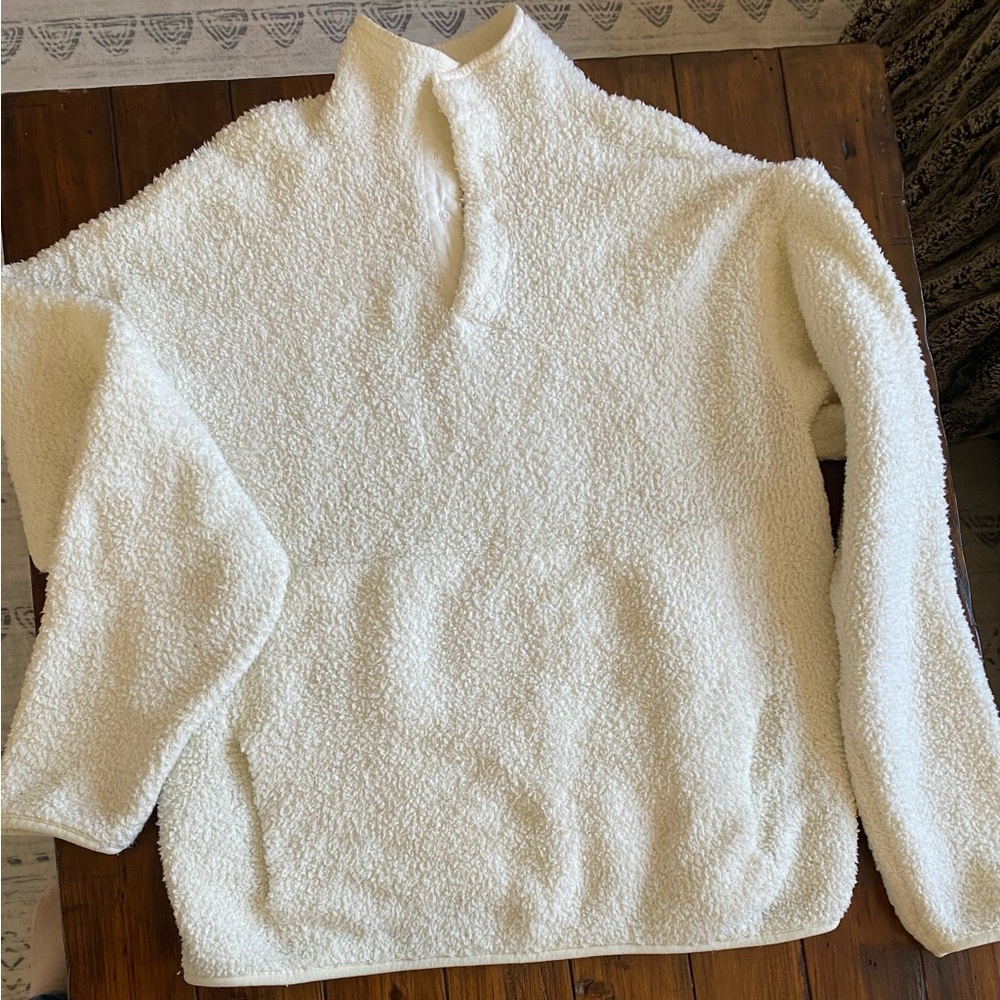 SKIMS Off-White Sherpa Pullover